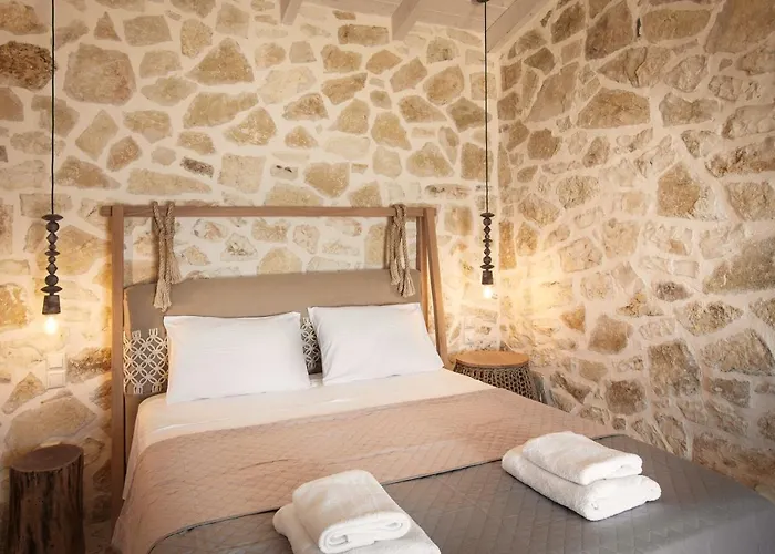 Sirina Вилла Magazia